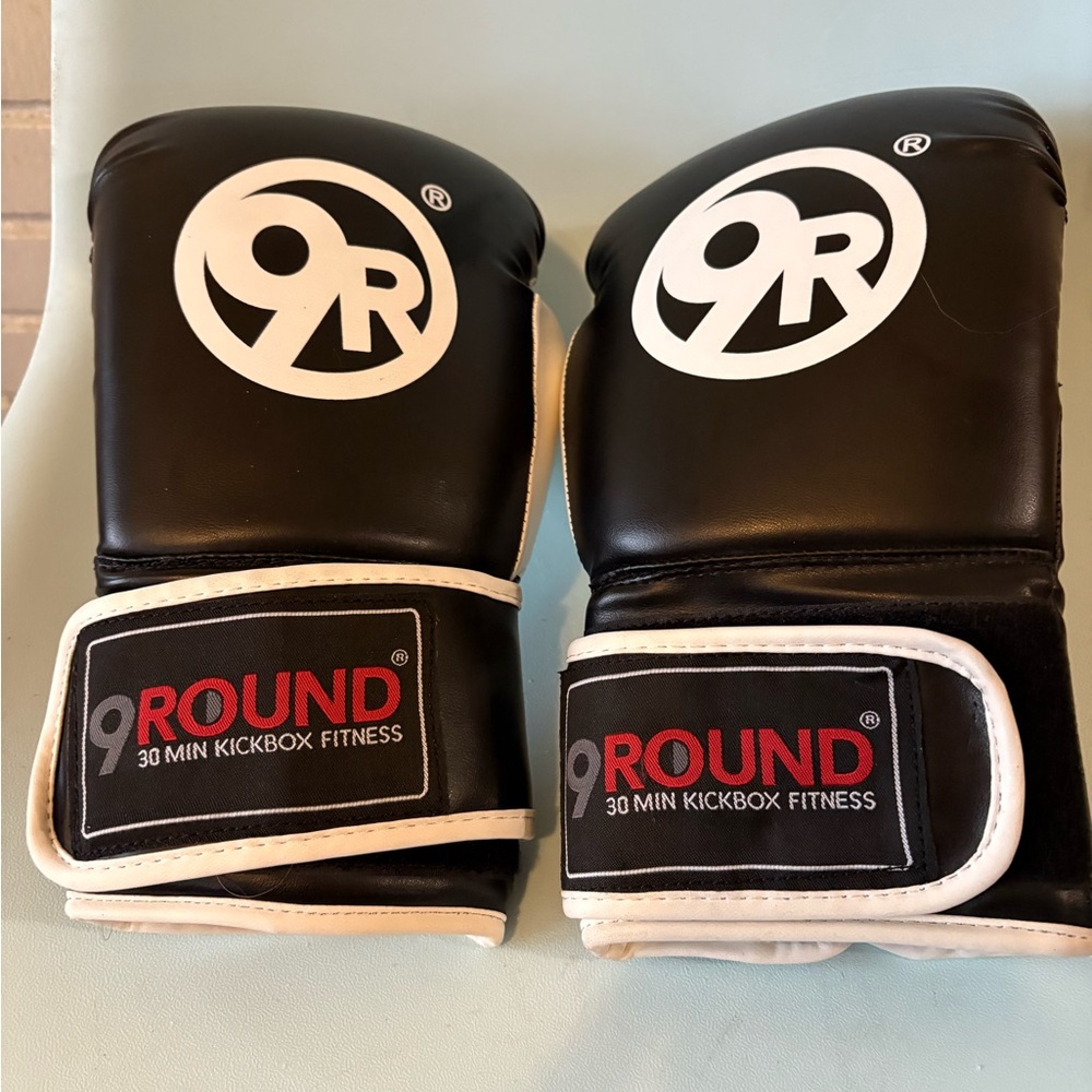 Black & White Boxing Gloves